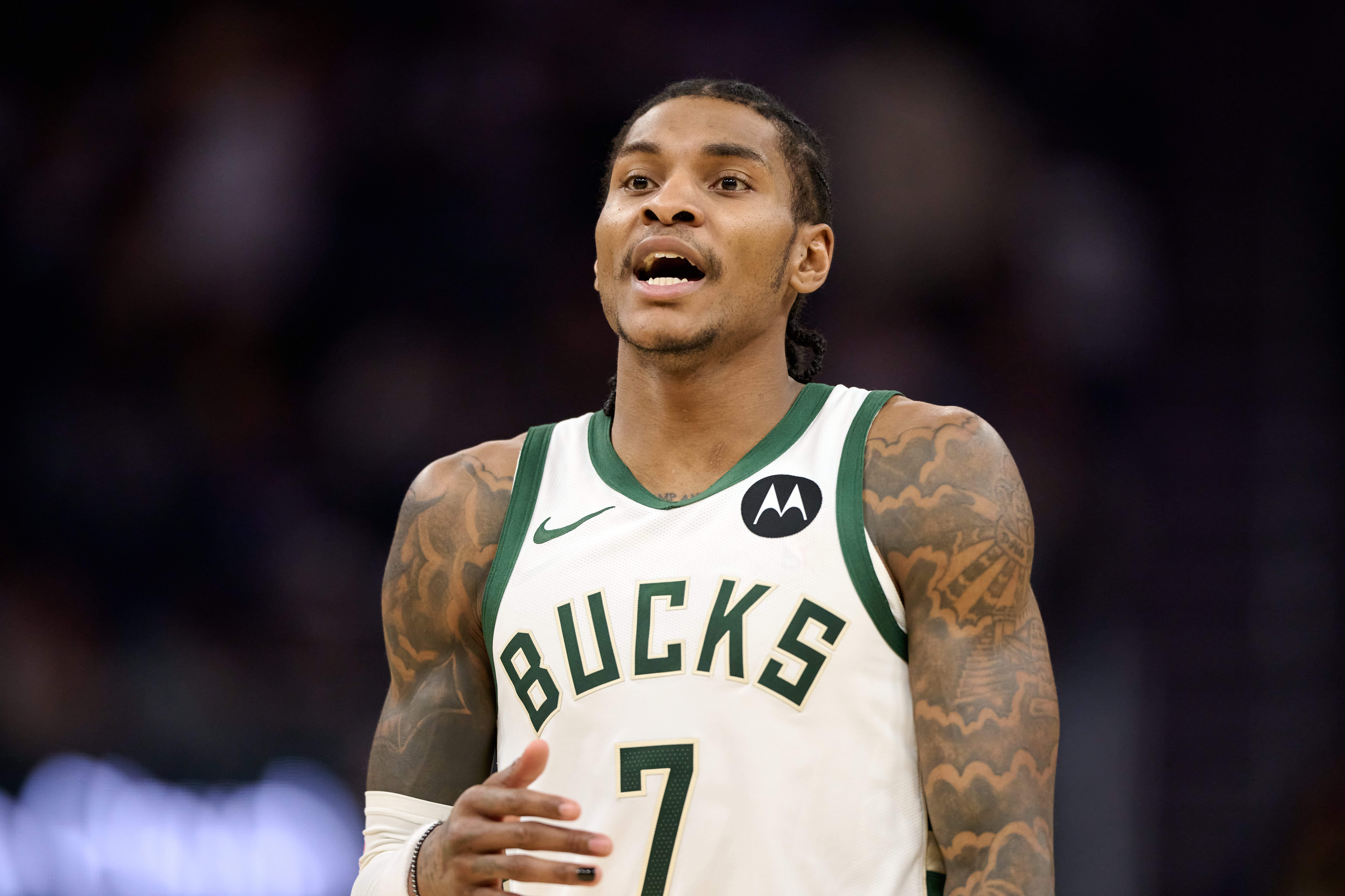 里弗斯：小凯文·波特短期内不会回归 不知道他还会缺席多久